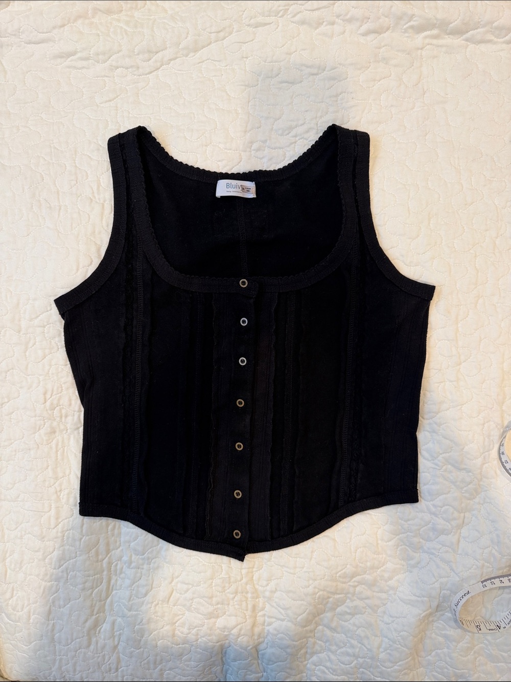 Bluivy Black Button-Front Ribbed Tank Size Medium - Picture 4 of 10